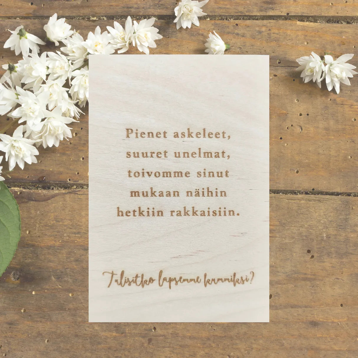 Puinen kummikortti on kaunis tapa pyytää kummiksi