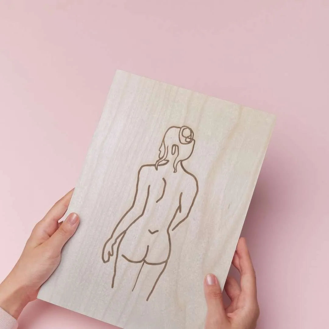 Puinen taulu | Mujer