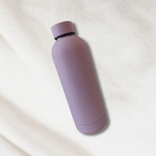 Juomapullo omalla nimellä