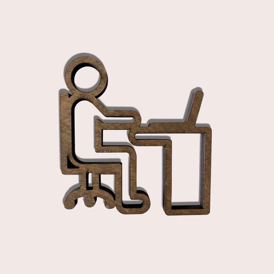 Puinen coworking-kyltti | Työhuone